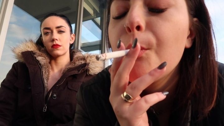 Alannavcams Two Girls Smoking Together