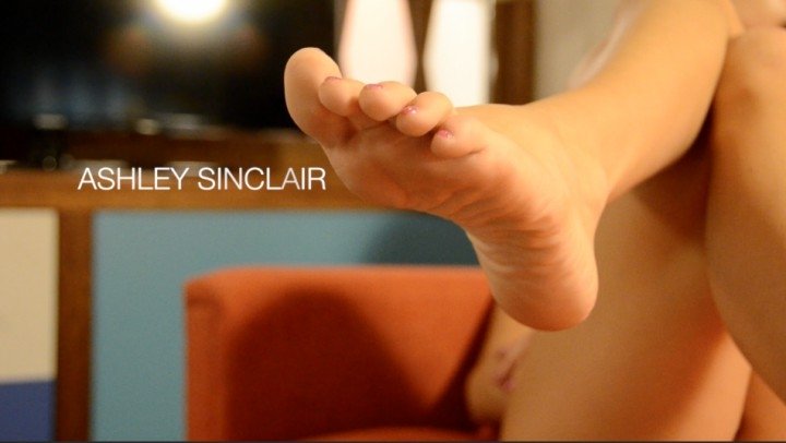 Ashley Sinclair Made To Worship Feet And Toes