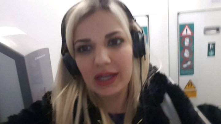 Bad Dolly Exploding With Piss On The Train