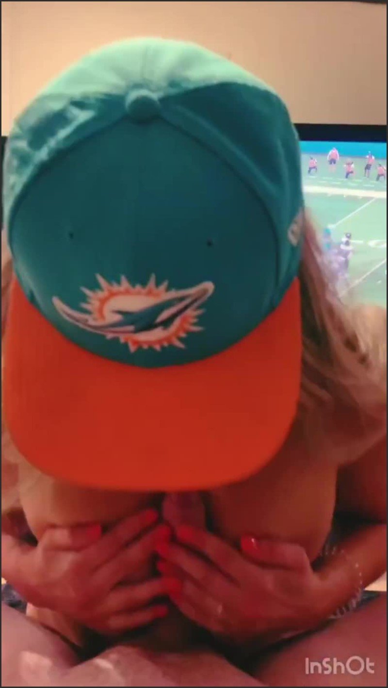 [SD] Ps4 Gamergirl Losing On Nfl Madden Will Do Anything To Cheat And Win - BeachBlonDDe - -00:15:28 | Gamergirl, Pov - 248 MB