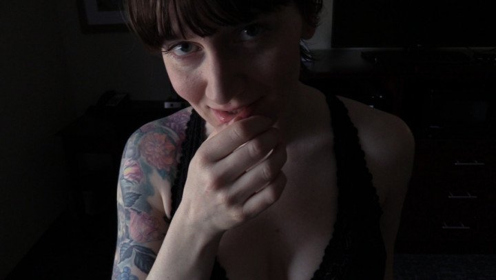 Bettie Bondage Break Up Help With Mom