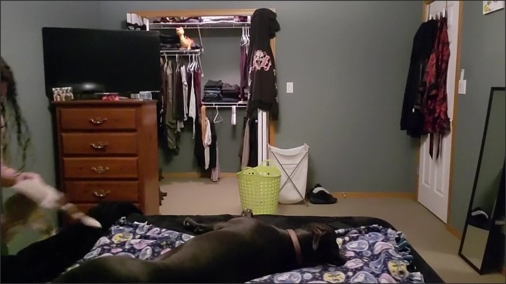 [Full HD] Roommate Getting Ready For Bed - BlueFoxSpy - - 00:12:10 | Bed Time, Caught - 212,3 MB