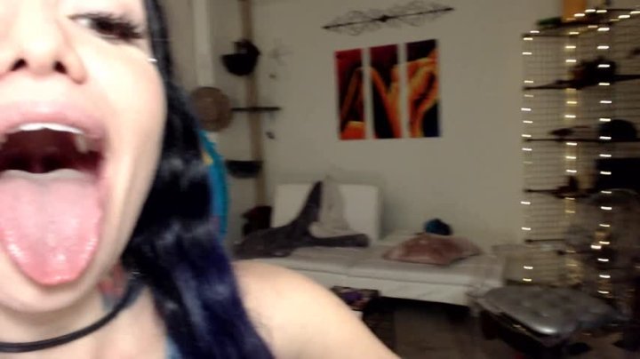 Charlette Webb Say Ahhhhh