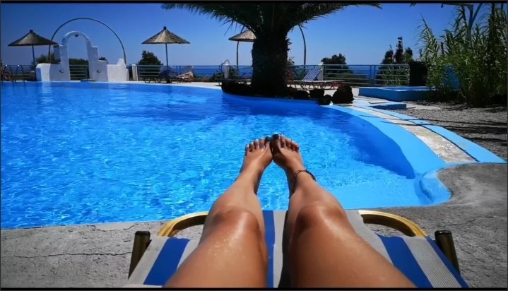 [Full HD] Ignored At The Pool - EroticTanya - - 00:07:55 | Feet, Sexy - 292,3 MB