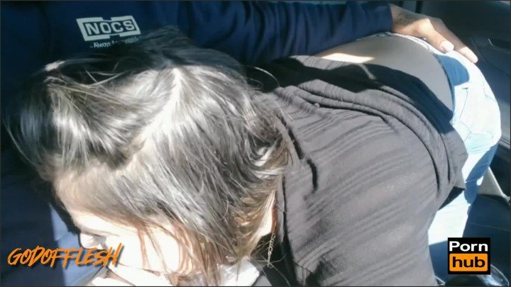 [Full HD] Eating Dick In Mcdonalds Parking Lot And Almost Get Caught By Cop - God Of Flesh - - 00:14:19 | Verified Amateurs, Police Officer - 513,9 MB