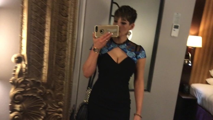 Hannahbrooks Being Very Naughty At A Wedding Xxx