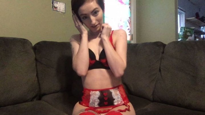 Ivory Kiss Ddlg Vibrator Play