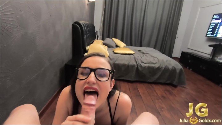 [] Sexy Babe Passionate Blowjob Dick Husband Before Bedtime - Julia Gold - - 00:10:06 | Sucking, Deepthroat - 280,4 MB
