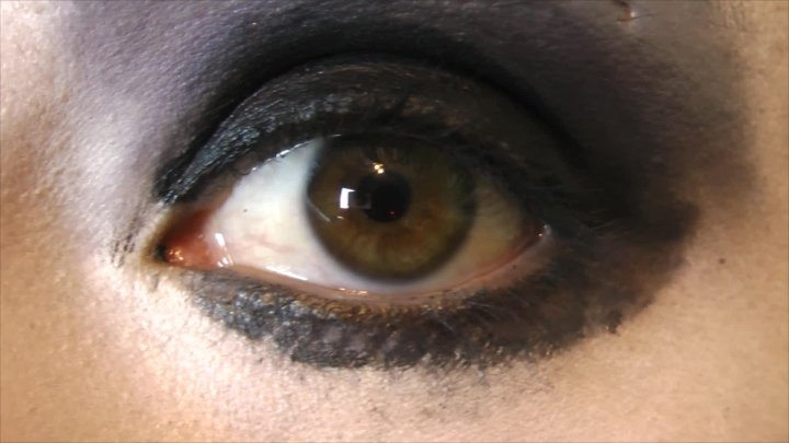 Kitzi Klown Eyeball Closeup
