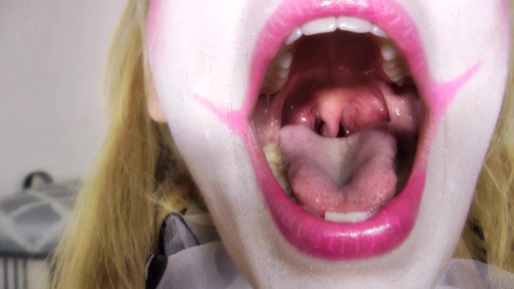 Kitzi Klown Sweet Wet Clown Mouth