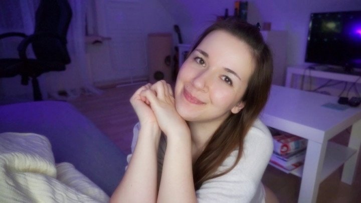 Leah Relaxing Evening Joi