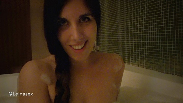 Leina Memories Pov En La Baera Con Tu Madrastra