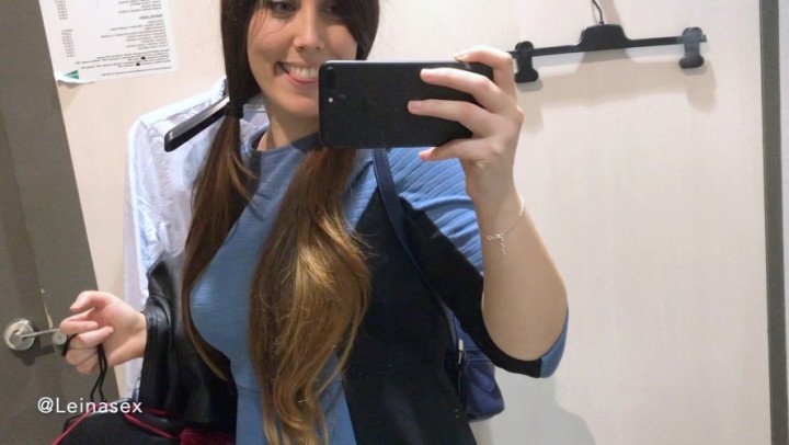Leina Sex Squirt En Un Probador