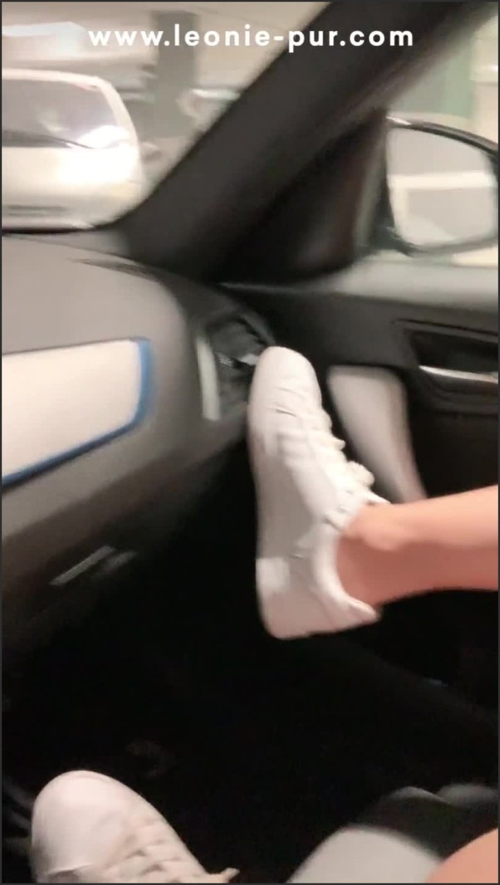 Omg So Risky Fingered My Tight Pussy To Orgasm In Public Parking Garage