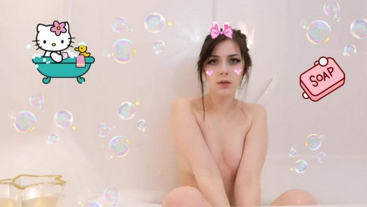 Lilli Lovedoll Bratty Sister P--S During Bathtime