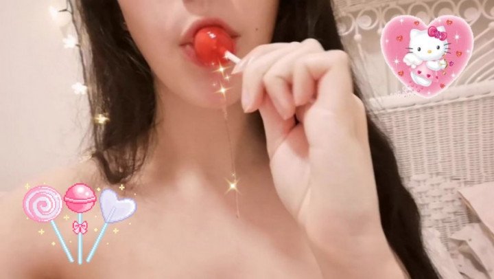 Lilli Lovedoll Candy Spit Play