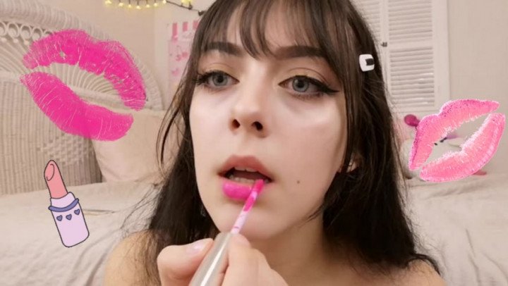 Lilli Lovedoll Lipstick Oral Fixation