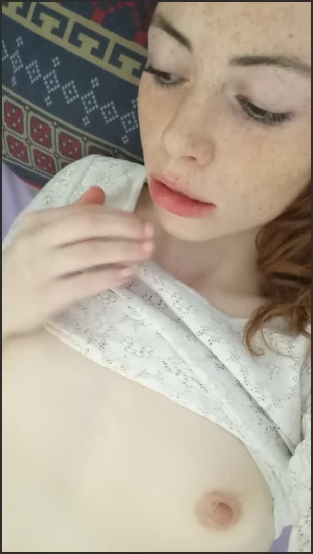 [SD] Little Lee Adorable Innocent Teen With Freckles Playing With Tits And Mouth - Little Lee -  - 00:03:41 | Gagging, Petite Teen - 28 MB
