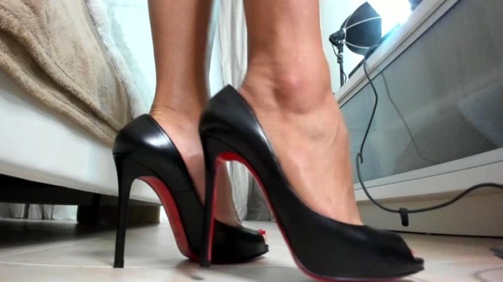 Makayla Divine Hottest Louboutin Peep Toe Worship