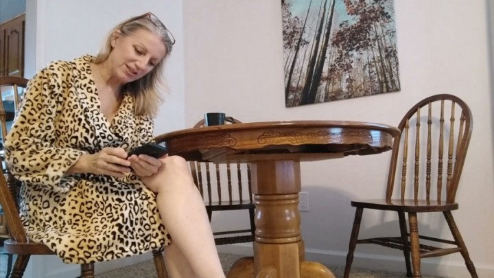 Morina Mom Lacks Boundaries