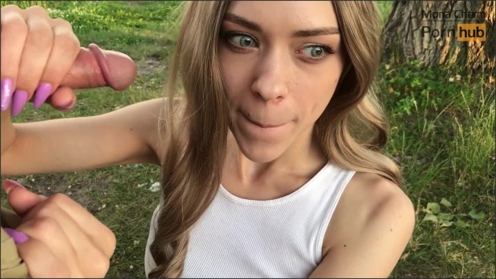 Extreme Passionate Blowjob In National Park Oral Creampie Monacharm