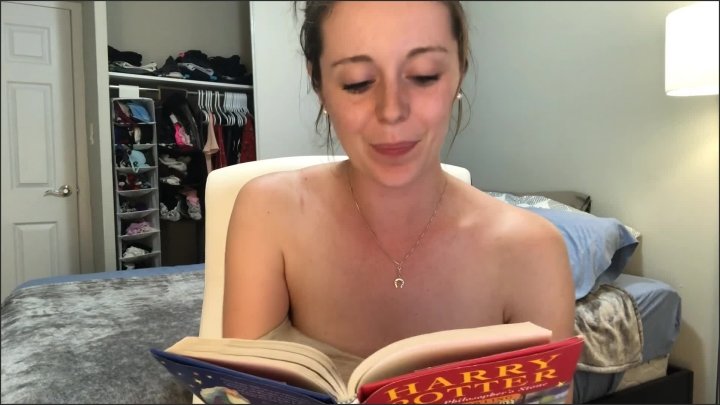 [Full HD] Nadia Foxx Hysterically Reading Harry Potter While Sitting On A Vibrator  - Nadia Foxx -  - 00:09:43 | Teenager, Hysterical Reading, Female Orgasm - 176,7 MB