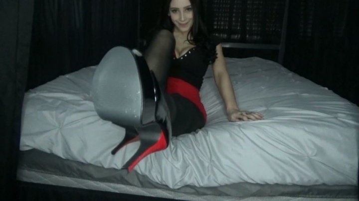Noelleeastonxxx Pantyhose Made You Cheat