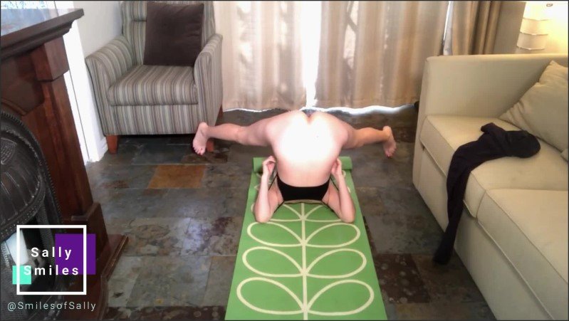 [Full HD] Stripping Amateur Yoga W Tight Pants Big Ass And All Natural Tits Exercise - SallySmiles - -00:06:41 | Sports Bra, Hairy Pussy - 115,5 MB