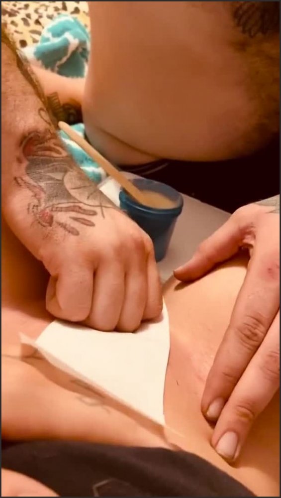 [SD] My Boyfriend Gives Me A Brazilian Wax  - Stitch11Xx - -00:08:12 | Brazilian Wax, Romantic - 92,5 MB