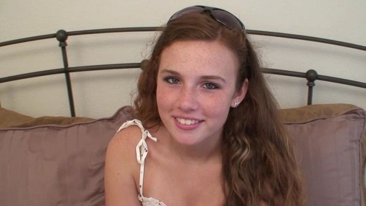Teensexproject 18 Year Old Lauren Gets A Creampie