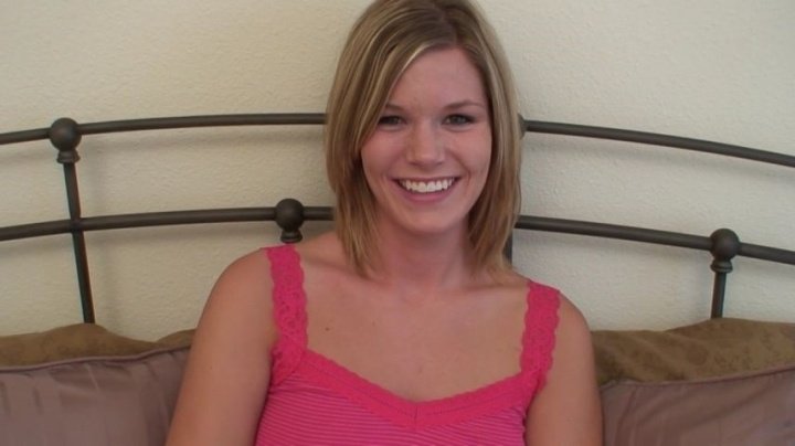 Teensexproject 19 Year Old Torrie Gets A Facial