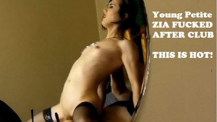 [Full HD] Tia Tizzianni Lil Zia Fucks In 3 Positions After Club - Tia Tizzianni - ManyVids - 00:22:04 | Blowjob, Spanking, Doggystyle - 1,2 GB