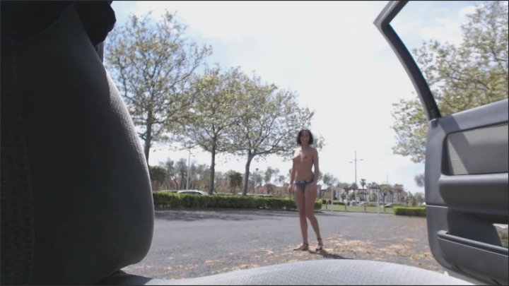 Naked On Public Parking Nue Sur Un Parking Publique By Vic Alouqua