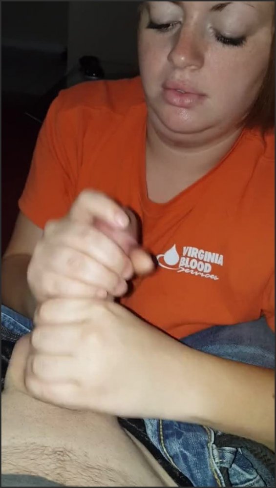 [SD] Jerking N Sucking Every Last Drop  - Xamateurcouple - -00:13:28 | Amateur Milf, Verified Amateurs - 178,5 MB