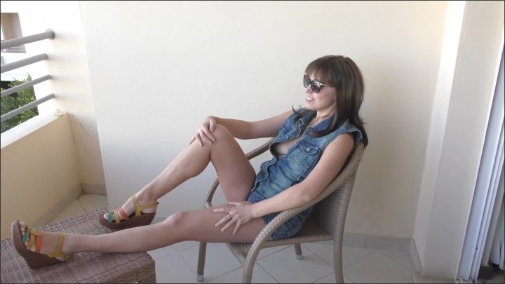 [WQHD] 4K I M Naked Squirt On The Hotel Rooftop - Cindyangel - - 00:00:54 | Masturbate, Orgasm, Solo Female - 21,2 MB