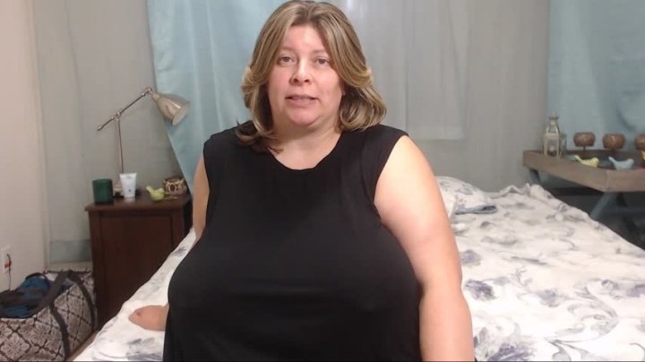 Cougar Bbw Bbw Fucks Bff Son While Husband Watches
