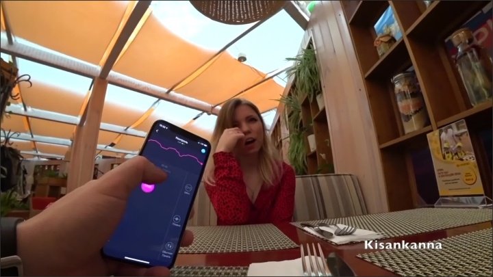 Teen Girl Get Orgasm In Restaurant Public Cum Lovense Kisankanna