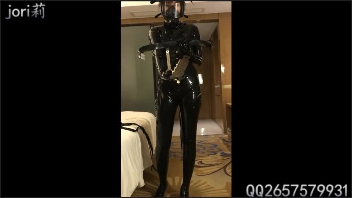 [HD] Latexhk 520 Latex Girl Breathplay And Hardcore Masturbating - Latexhk 520 -  - 00:25:10 | Skinny, Hd Porn, Brunette - 200,6 MB