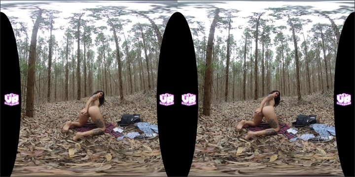 [{Quality}] Madymonroe Vr Mady Obeys Orders From Stranger In The Forest Part 2  - Madymonroe -  - 00:13:51 | Virtual, Verified Amateurs, Latin - 947,2 MB