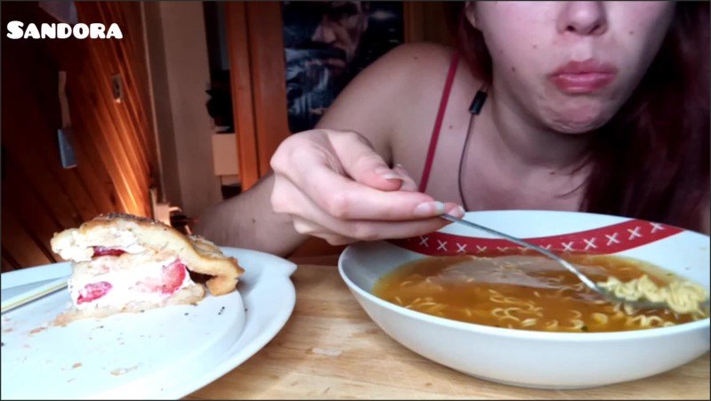 [Full HD] Asmr Mukbang Foodporn Noodle Spicy Rillettes Salade  - Sandora Oly - -00:10:33 | Amateur, Asmr, Verified Amateurs - 215,2 MB