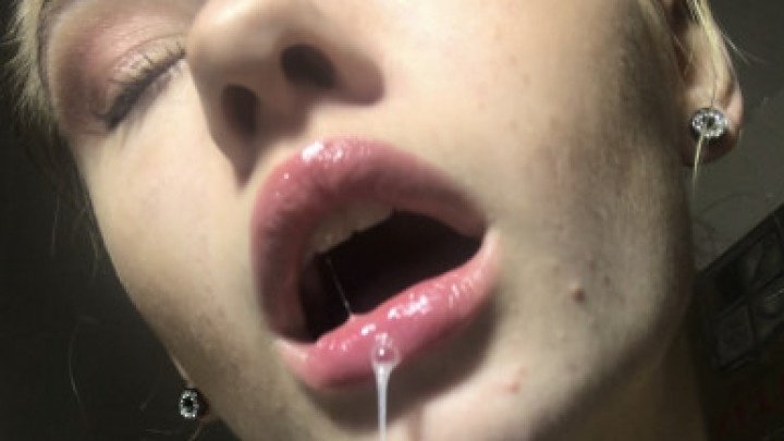 Secretlykinkycb Glossy Lips Glossy Spit