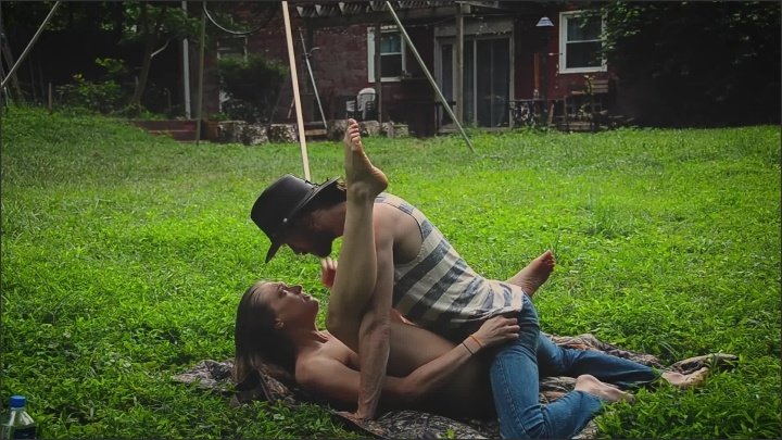 [Full HD] Neighbors Almost See Us Have Sex Next To Their House Sexy Hippies - SexyHippies - - 00:11:15 | Public, Outdoor Sex, Verified Amateurs - 375,8 MB